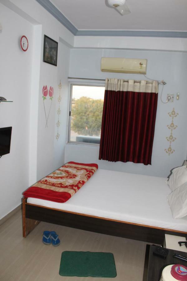 Hotel Shyam Palace Nāgaur Екстериор снимка